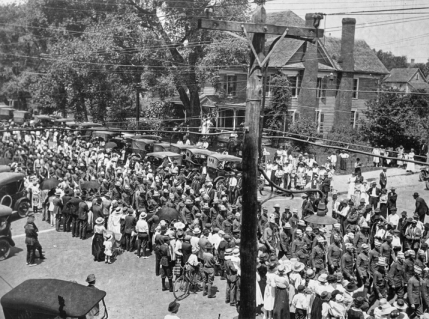 An Armistice Day parade in Statesville, 1920. North Carolina Collection, University of North Carolina at Chapel Hill Library. An Armistice Day parade in Statesville, 1920. North Carolina Collection, University of North Carolina at Chapel Hill Library.
