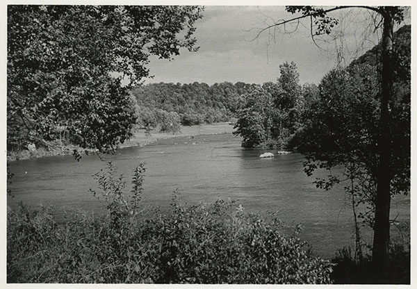 Overlook of the New River, ca. 1960. North Carolina State Parks, North Carolina Digital Collections. Prior permission from the North Carolina Division of Parks and Recreation is required for any commercial use. 