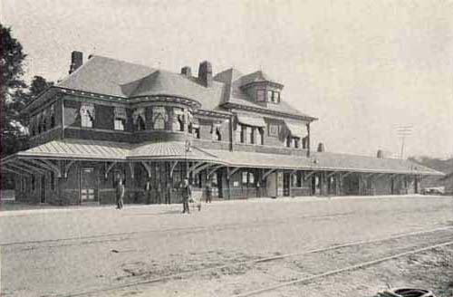 Image of a railway station in Charlotte in 1898