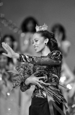 Deneen Z. Graham of North Wilkesboro after being crowned Miss North Carolina on 25 June 1983. She was the first African American to win the title. Courtesy of North Carolina Office of Archives and History, Raleigh.