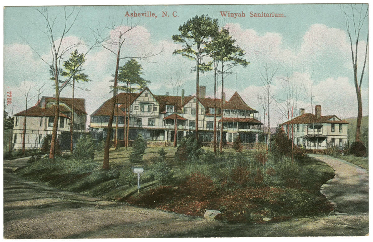 Postcard showing the Winyah sanatorium and its landscaping and driveways