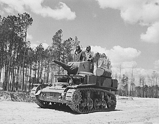 <img typeof="foaf:Image" src="http://statelibrarync.org/learnnc/sites/default/files/images/8d28243u.jpg" width="508" height="396" alt="African American Marines during World War II" title="African American Marines during World War II" />