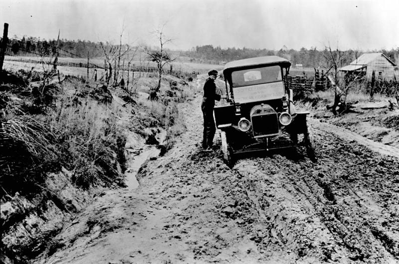 Automobile stuck in the mud Automobile stuck in the mud
