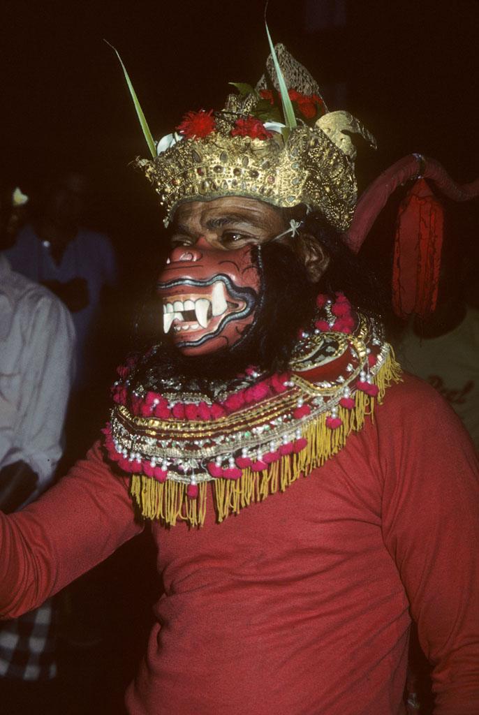 <img typeof="foaf:Image" src="http://statelibrarync.org/learnnc/sites/default/files/images/bali_242.jpg" width="686" height="1024" alt="Balinese masked dancer " title="Balinese masked dancer " />