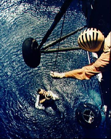 <img typeof="foaf:Image" src="http://statelibrarync.org/learnnc/sites/default/files/images/mercury_shepard_rescue.jpg" width="383" height="480" />