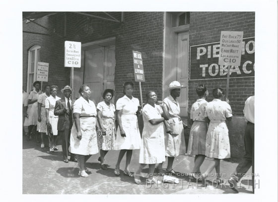 Photo of strikers from United Tobacco Workers Local 22 on the picket line in Winston-Salem, 1946.