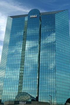 BB&T Tower, downtown Winston-Salem, 2006.  Image courtesy of Brian Leon. 