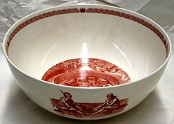Wedgwood bowl commemorating the 400th anniversary of the Roanoke Voyages and made with North Carolina clay, 1985. Image from the North Carolina Museum of History.