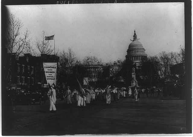 https://www.ncpedia.org/sites/default/files/New%20to%20upload/Women%27sSuffrageParadeDC%20LOC.jpg