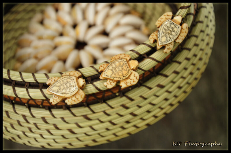 An article about the use of pine needles by North Carolina American Indian tribes in art.