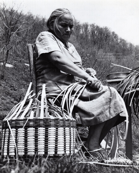 An article about the history of basket making in North Carolina