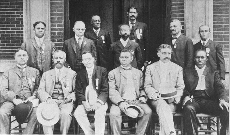 Article about the Colored Merchants Association from the Tar Heel Junior Historian
