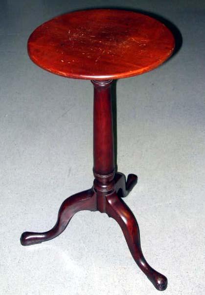  Queen Anne candlestand with turned pedestal, three cabriole legs with pad feet. Attributed to eastern North Carolina, circa 1760.