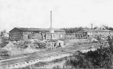 Drexel Furniture Company, rebuilt two weeks after 1906 fire. Image courtesy of Burke County Public Library.
