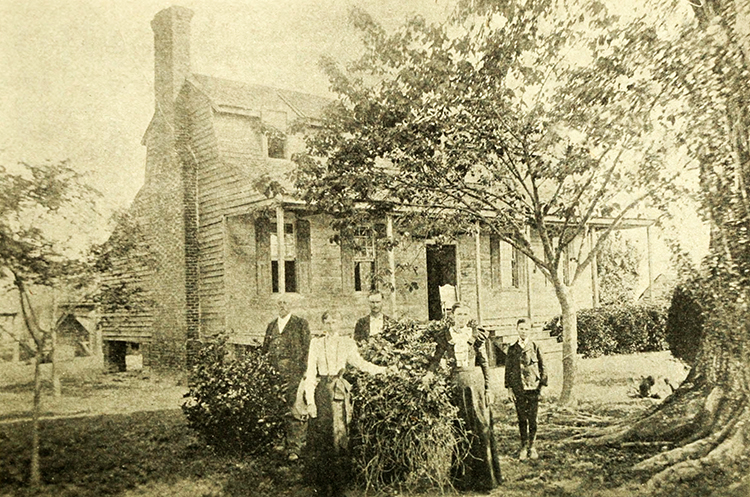 A photograph of Blount Hall, circa 1911. Image from Archive.org.