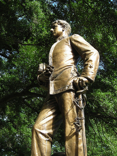 statue of Worth Bagley