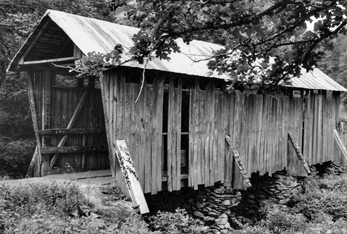 Pisgah Bridge in Randolph County, ca. 1970s. The bridge still stands in the early 2000s. Photograph by Jerry Cotten. North Carolina Collection, University of North Carolina at Chapel Hill Library.