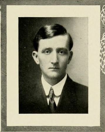 Senior portrait of Henry R. Totten, from the University of North Carolina yearbook <i>The Yackety Yack</i>, 1913.  Presented on DigitalNC. 