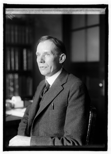 Photograph of Zebulon Weaver, circa 1921.  From the National Photo Company Collection, Library of Congress Prints & Photographs Online Collection.