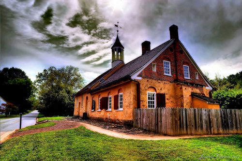 The 1788 Gemeinhaus in Historic Bethabara Park. Image courtesy of Flickr user Jeanette Runyon. 