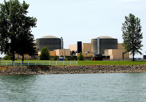 McGuire Nuclear Station, Unites 1 and 2, Huntersvilla, NC.  Courtesy: ©Duke Energy--McGuire Nuclear Station, Units 1 and 2. 