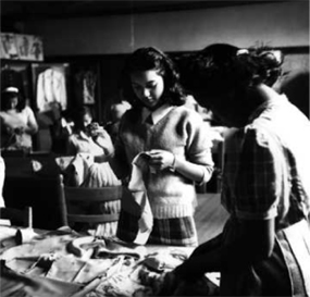 Sewing Class at Palmer Memorial Institute. From the Griffith Davis Collection, Rare Book, Manuscript, and Special Collections Library, Duke University. Available online from the National Park Service. 