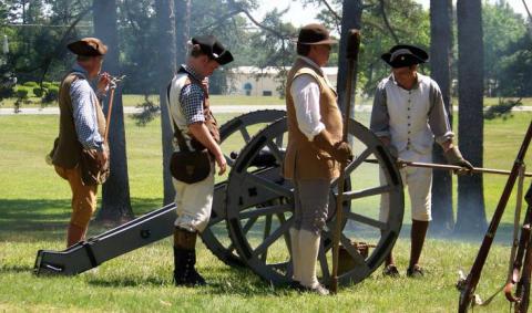 Alamance Battleground, Preparing a Cannon