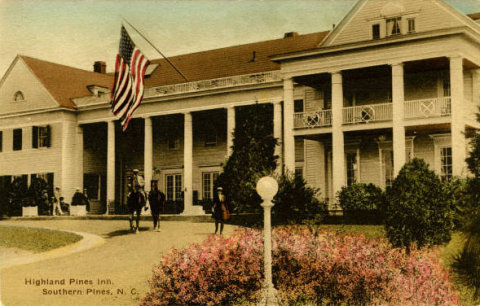 Highland Pines Inn (postcard)
